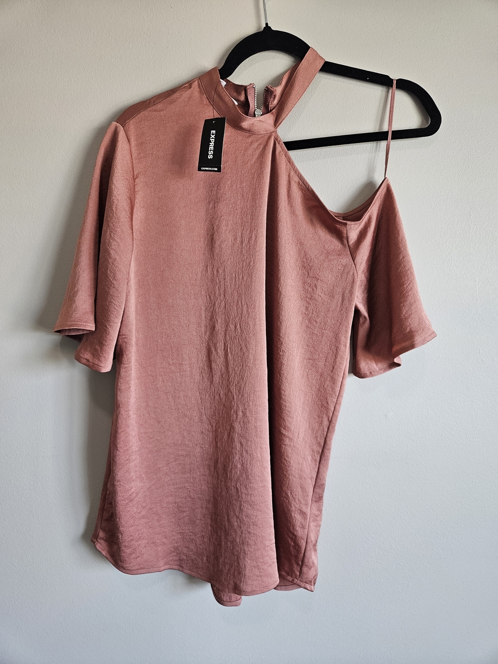 Express Blush Pink One-Shoulder Dress